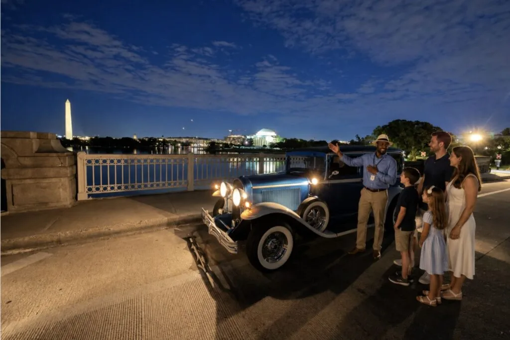 Private Washington DC Tour in an Authentic 1931 Buick